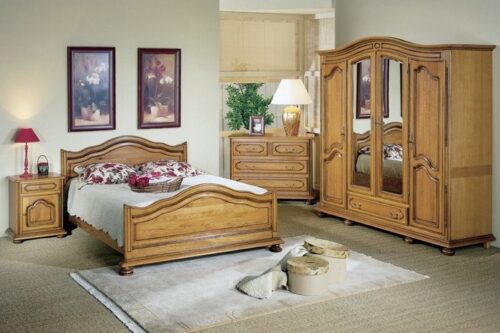 Alternative view of Lucile